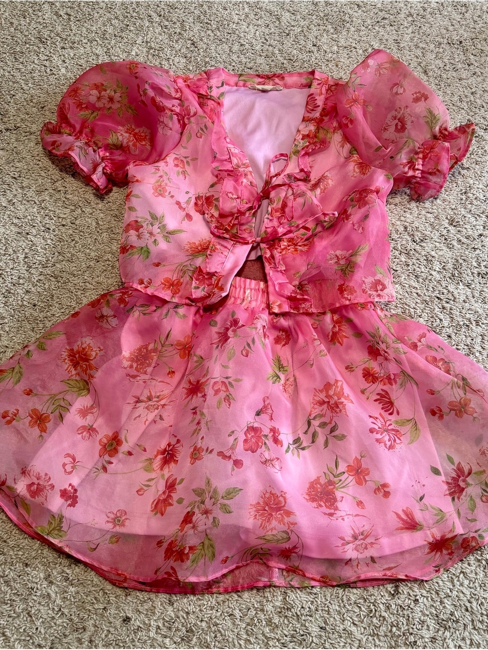 NWOT Chelsea & Violet Floral Organza 2-Piece Set XS/S